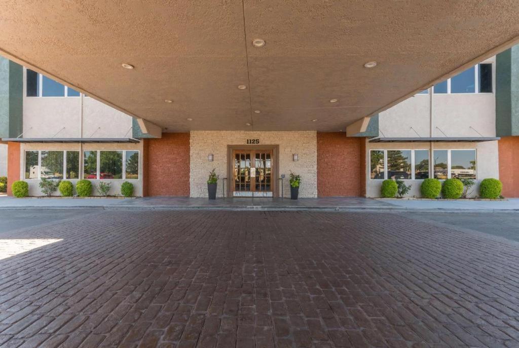 Surestay Plus By Best Western Lawton Exterior photo